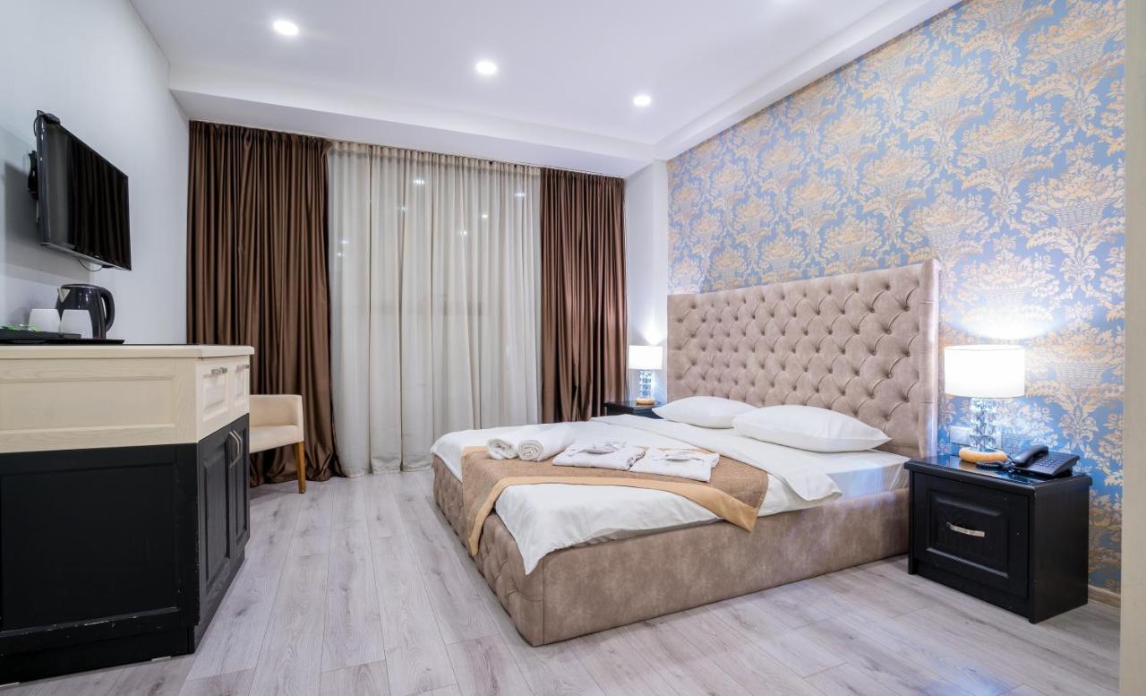 Hôtel Capitol By Umbrella à Tbilissi Extérieur photo