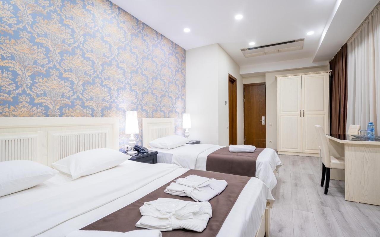 Hôtel Capitol By Umbrella à Tbilissi Extérieur photo